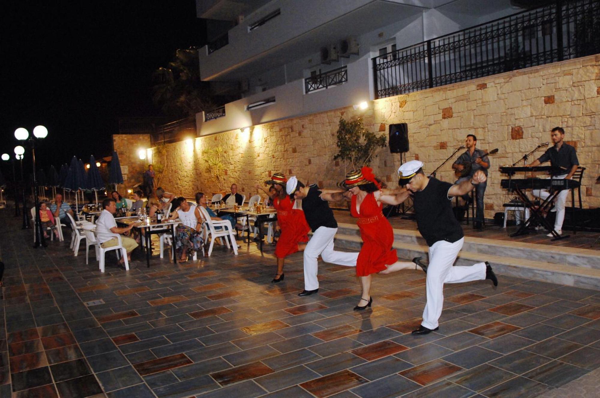 Koni Village Hotel Stalida Esterno foto